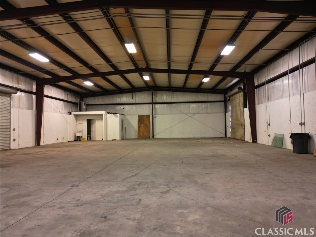 1360 Greensboro Highway Property Photo 3