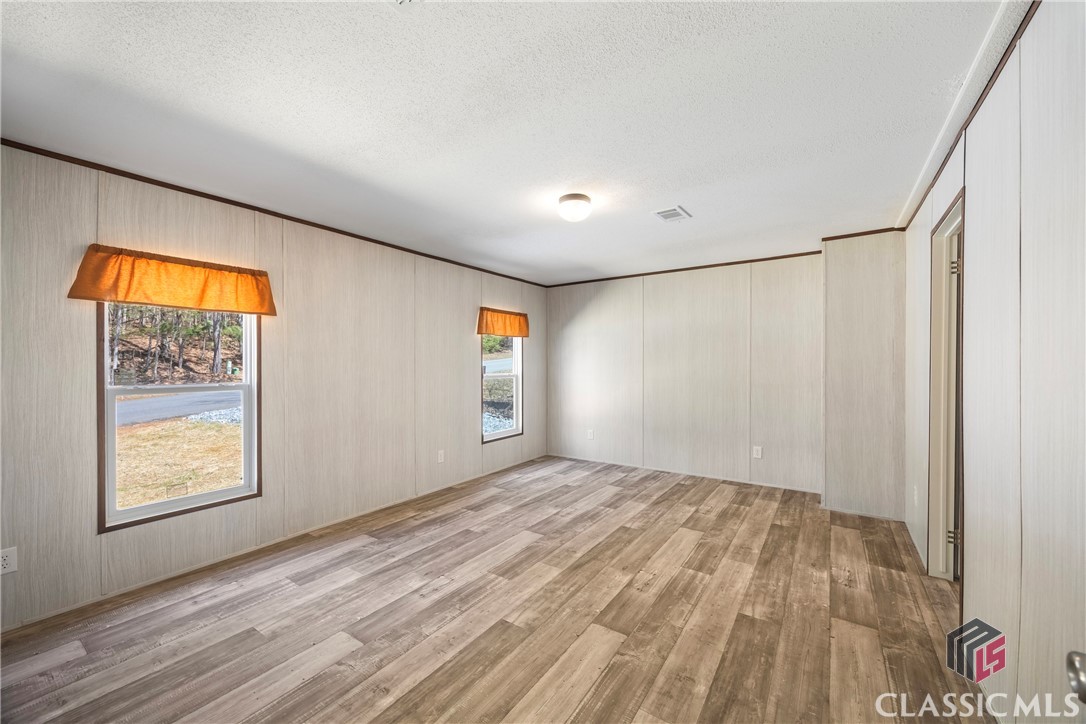 81 Pine Ridge Place Property Photo 12