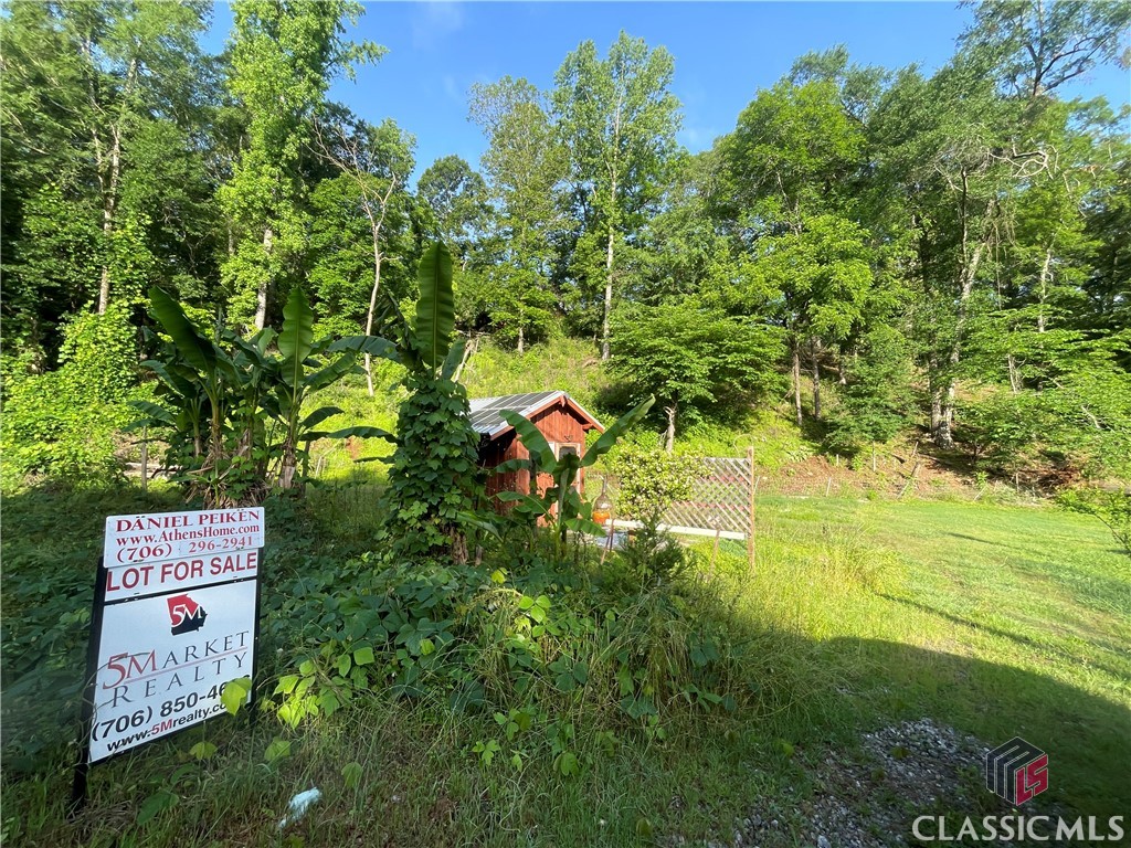 610 Whitehall Road Property Photo 1