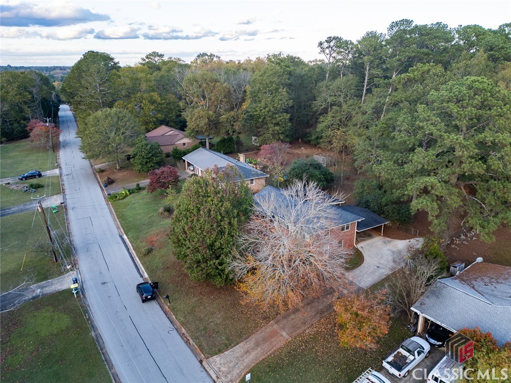 120 Tara Way Property Photo 3