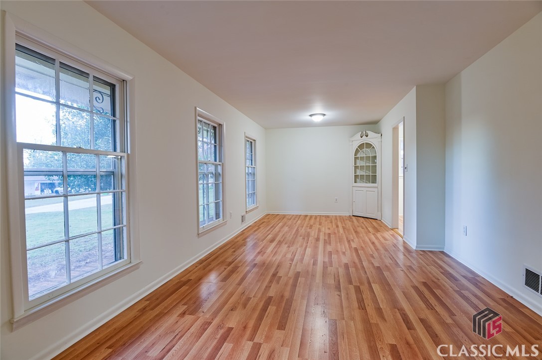 120 Tara Way Property Photo 12