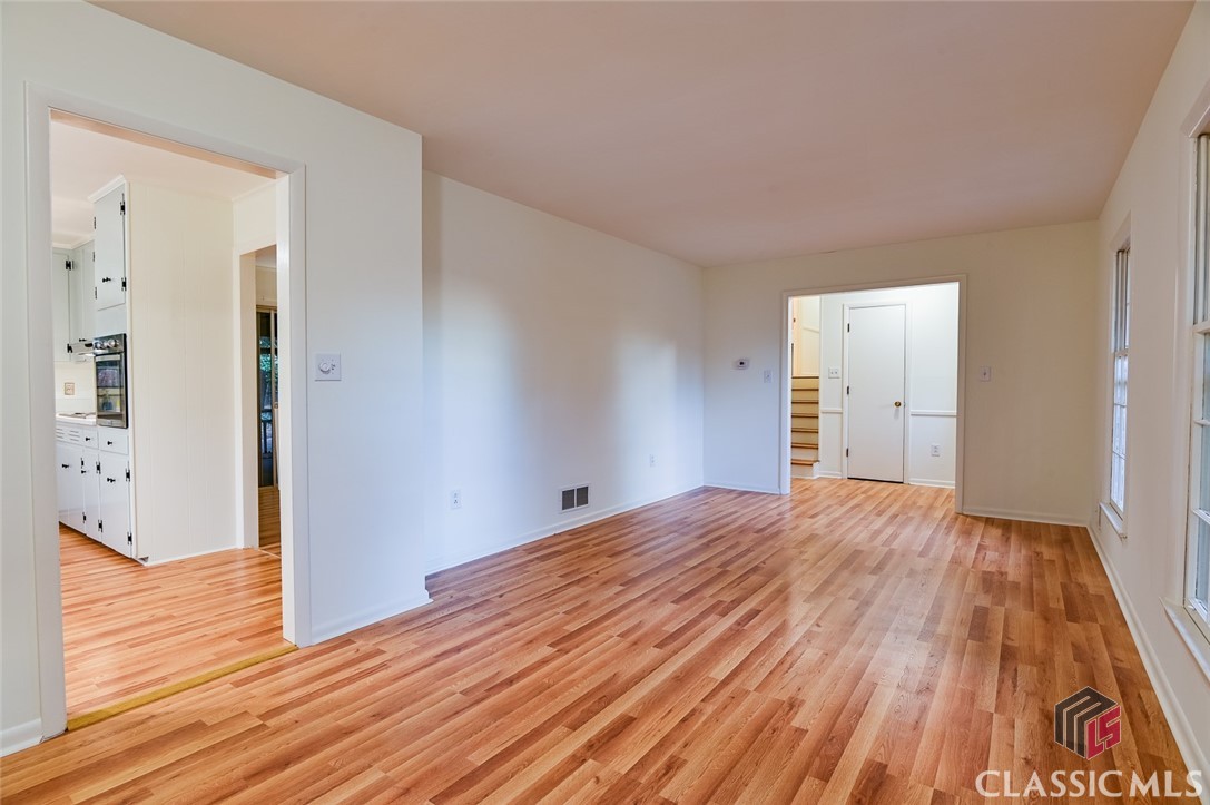 120 Tara Way Property Photo 13