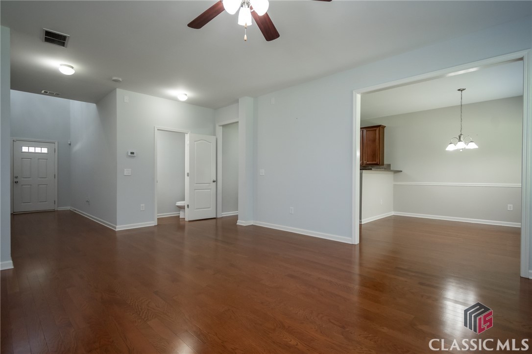 168 Putters Drive Property Photo 7