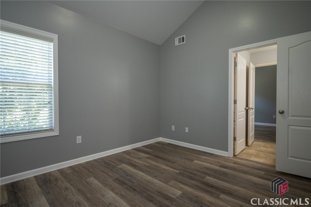 168 Putters Drive Property Photo 42
