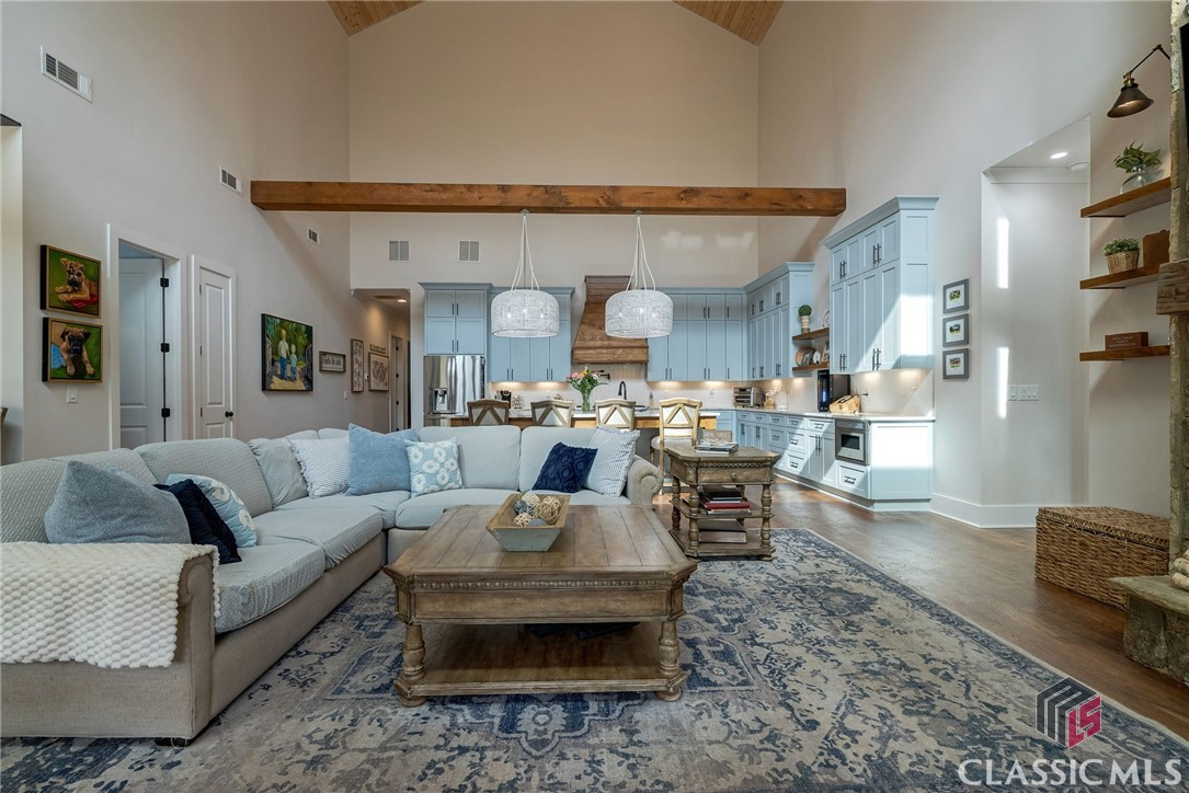6351 Colham Ferry Road Property Photo 10