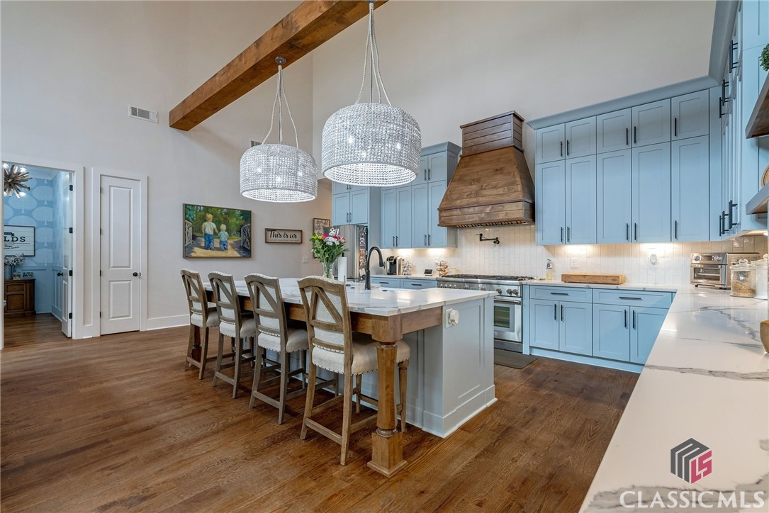 6351 Colham Ferry Road Property Photo 14