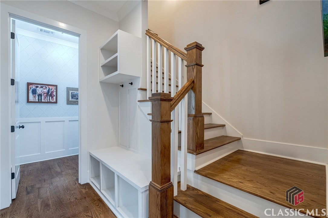 6351 Colham Ferry Road Property Photo 38