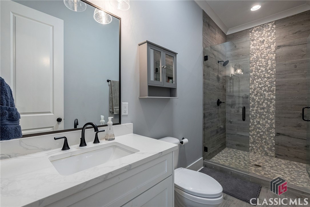 6351 Colham Ferry Road Property Photo 41
