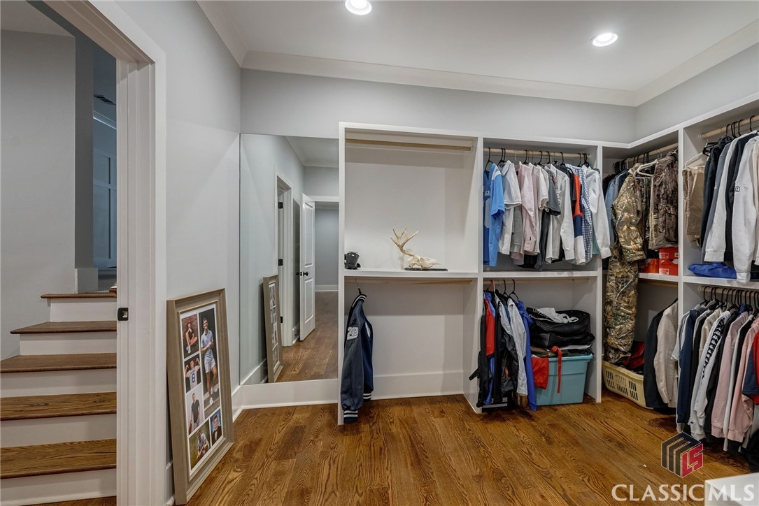 6351 Colham Ferry Road Property Photo 47