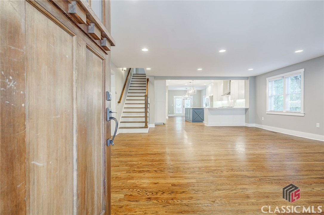 584 Highland Avenue Property Photo 6
