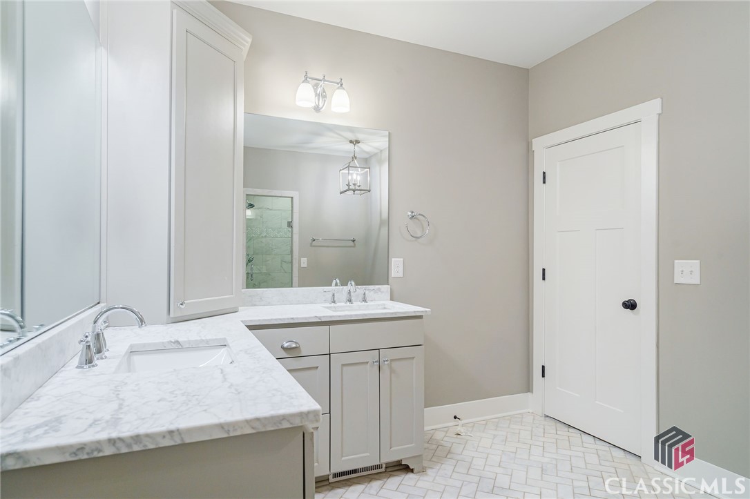 584 Highland Avenue Property Photo 29