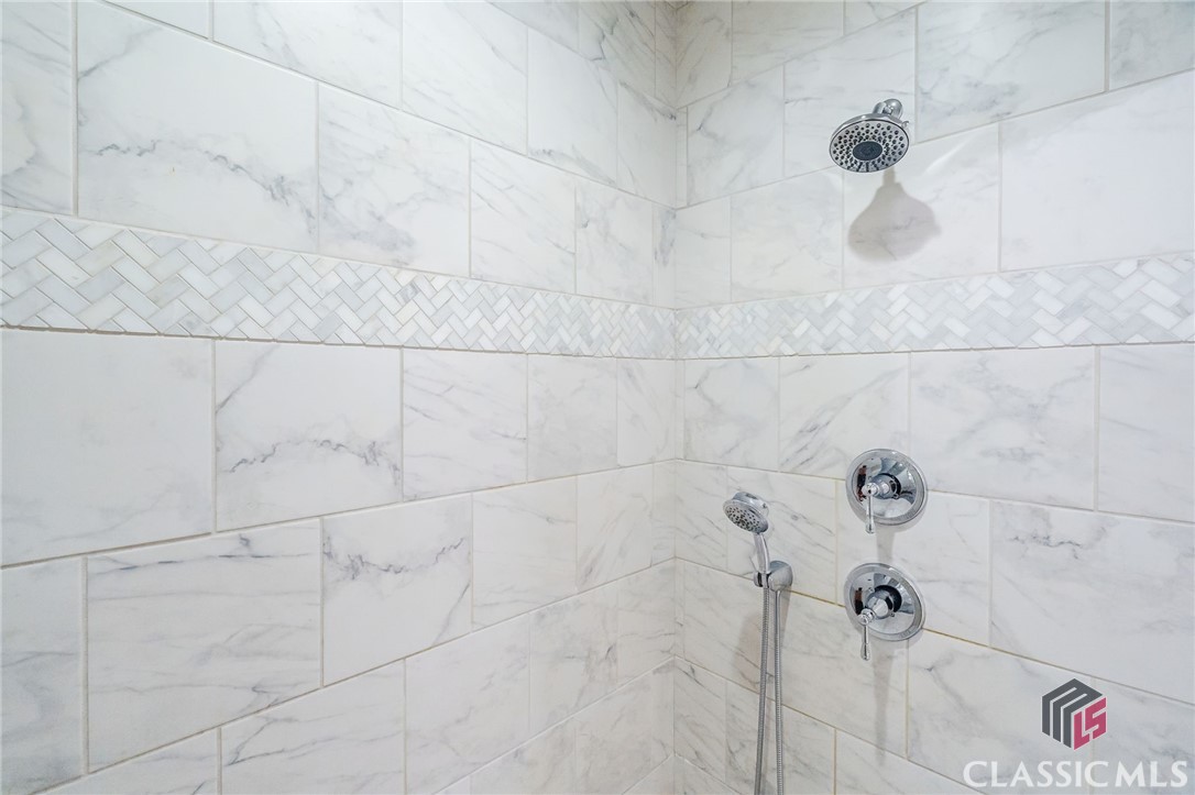 584 Highland Avenue Property Photo 31