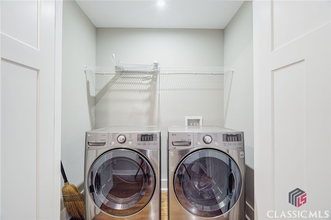 584 Highland Avenue Property Photo 32