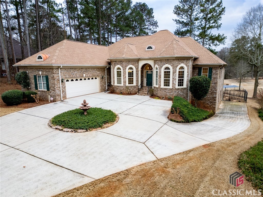 1010 Lane Creek Court Property Photo 2