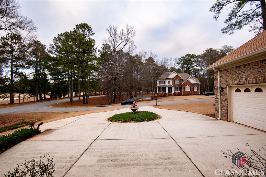1010 Lane Creek Court Property Photo 11