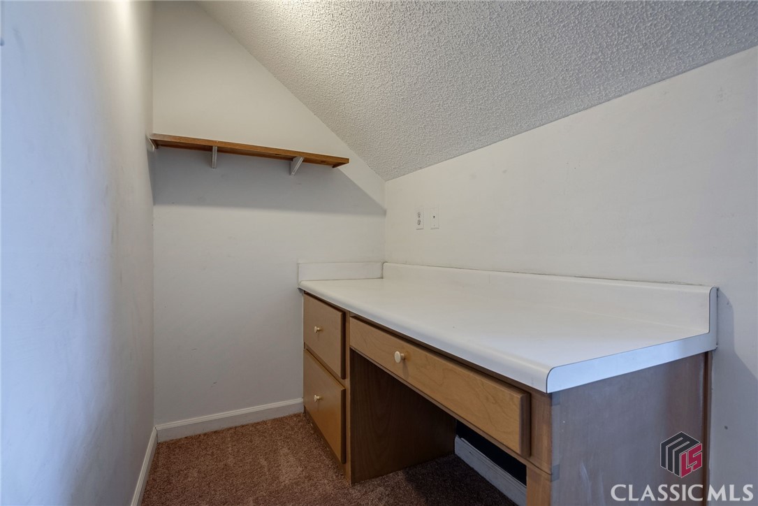 2165 S Milledge Avenue Property Photo 26