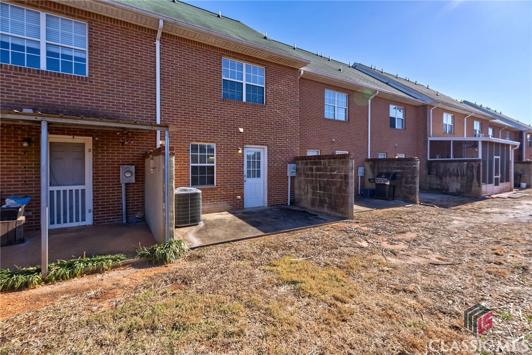2165 S Milledge Avenue Property Photo 30