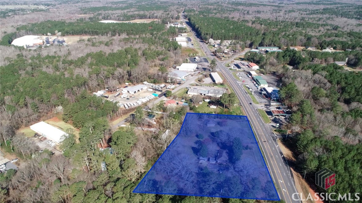 1585 Commerce Highway Property Photo 3