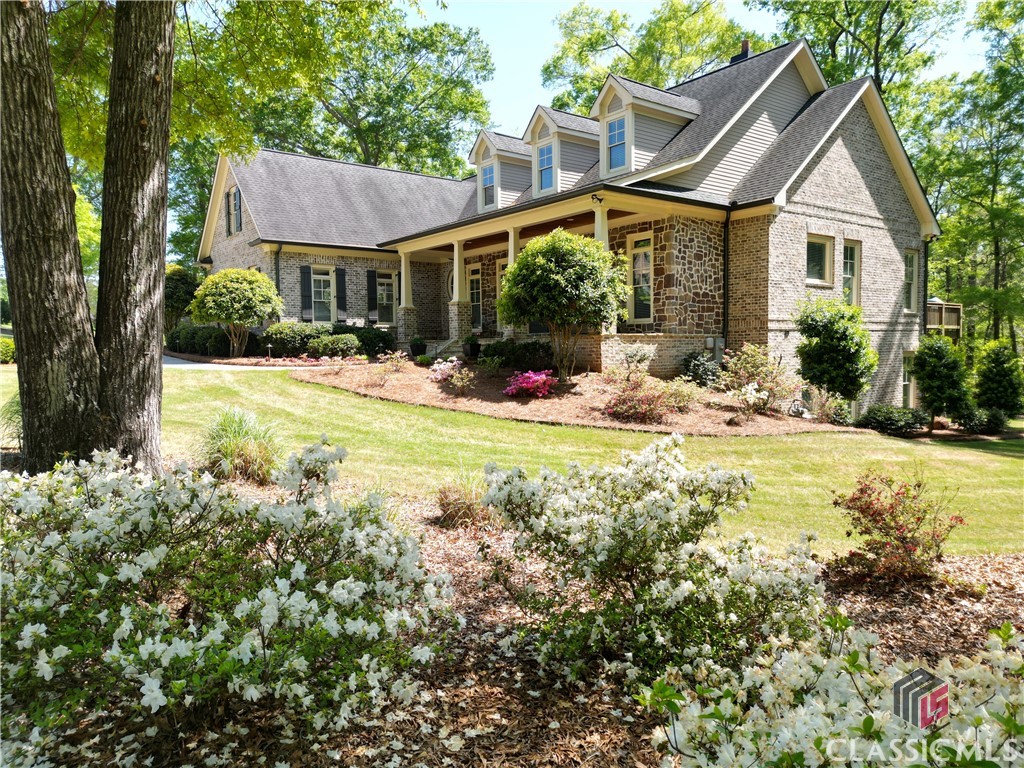 1364 Gentry Lane Property Photo 1