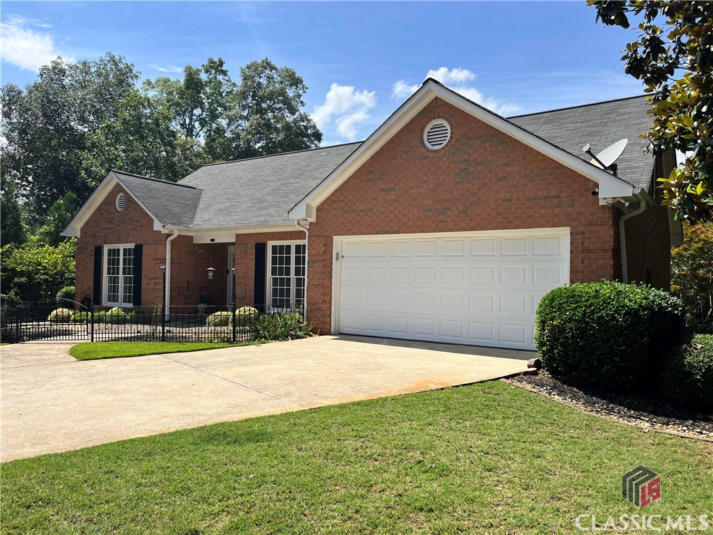 165 Woodhaven Ridge Property Photo 1