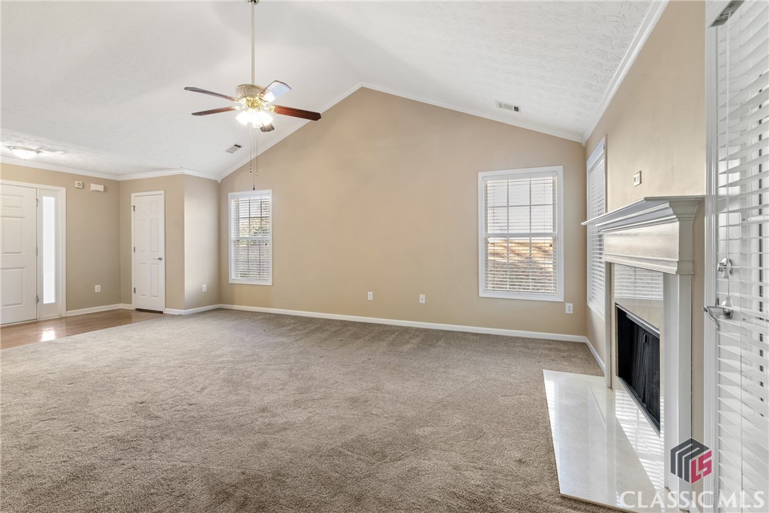 717 Stone Creek Drive Property Photo 6