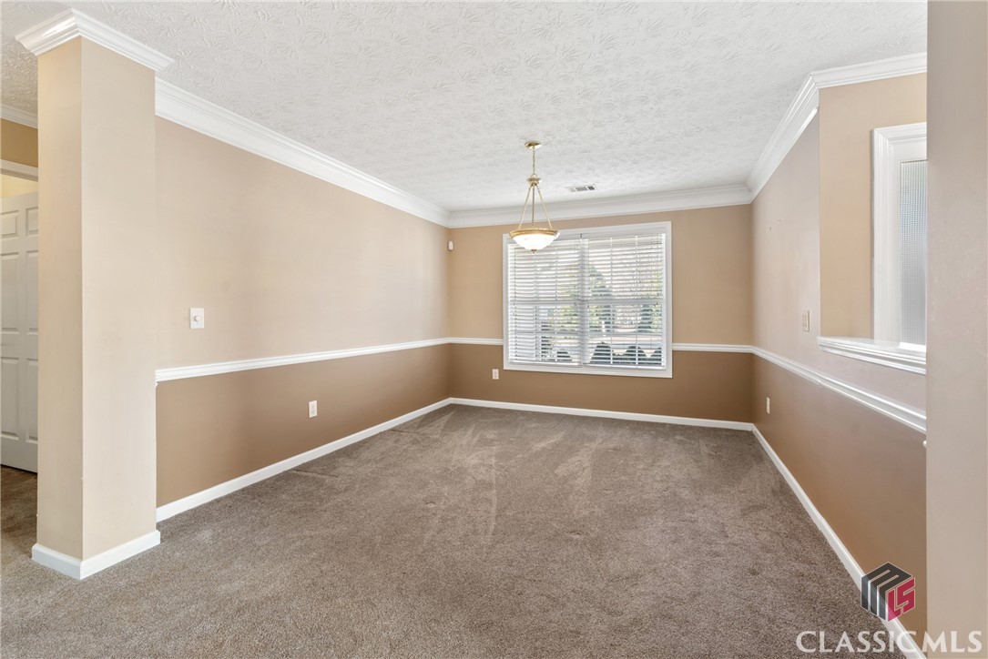 717 Stone Creek Drive Property Photo 8