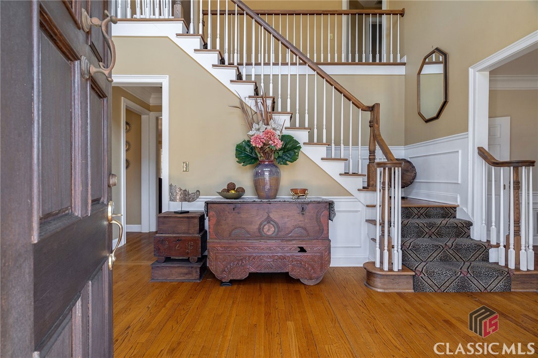 1400 Lake Wellbrook Drive Property Photo 5