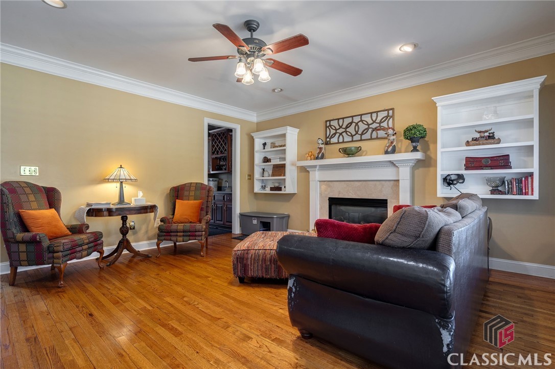 1400 Lake Wellbrook Drive Property Photo 16