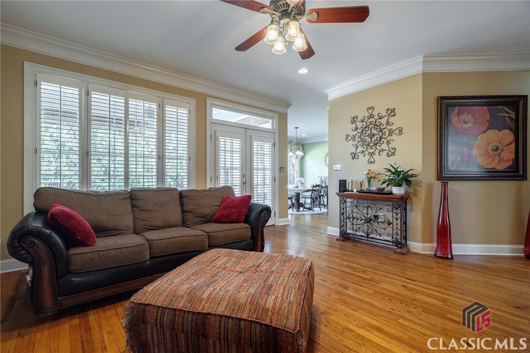 1400 Lake Wellbrook Drive Property Photo 17