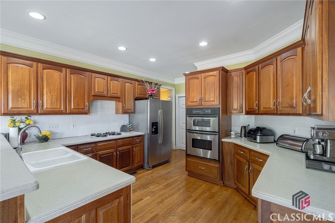 1400 Lake Wellbrook Drive Property Photo 21