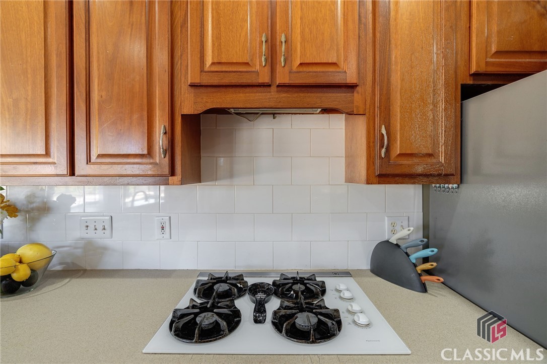 1400 Lake Wellbrook Drive Property Photo 25