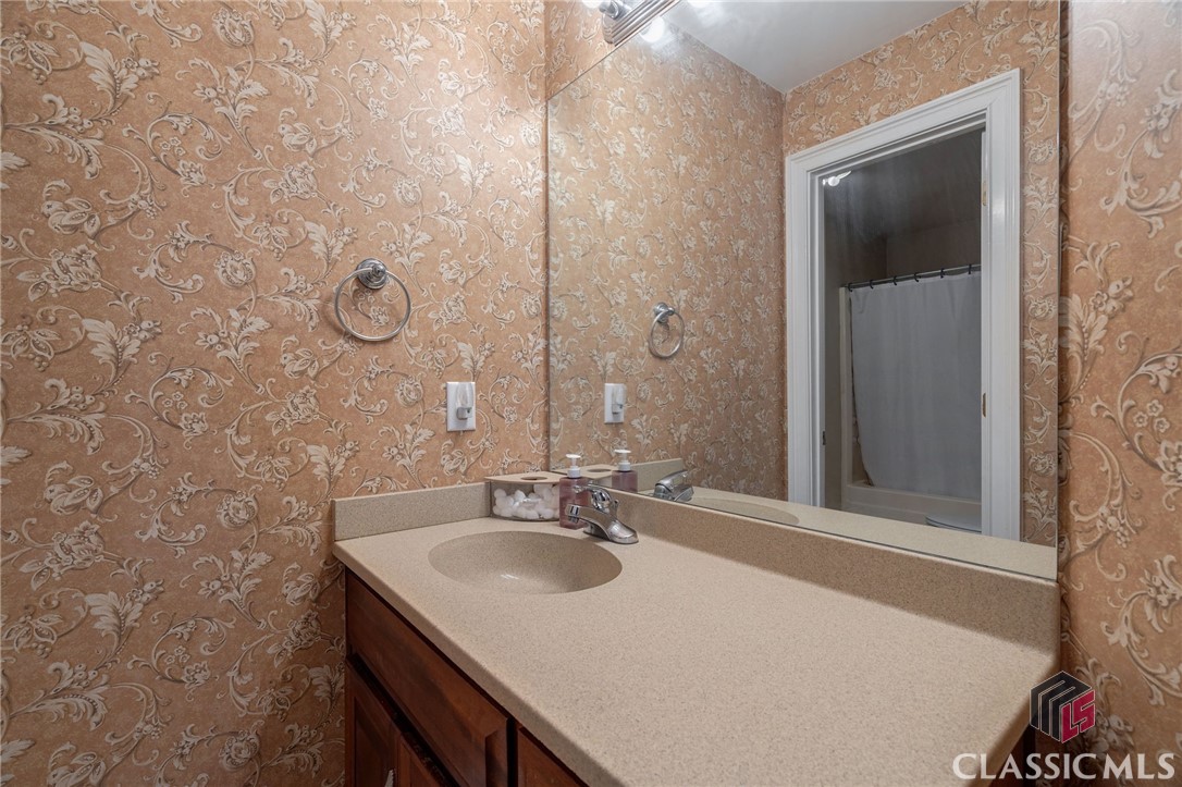 1400 Lake Wellbrook Drive Property Photo 39