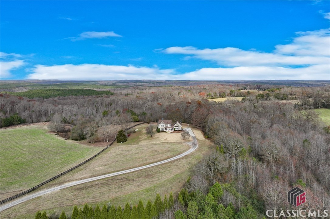 8217 Highway 172 Property Photo 1