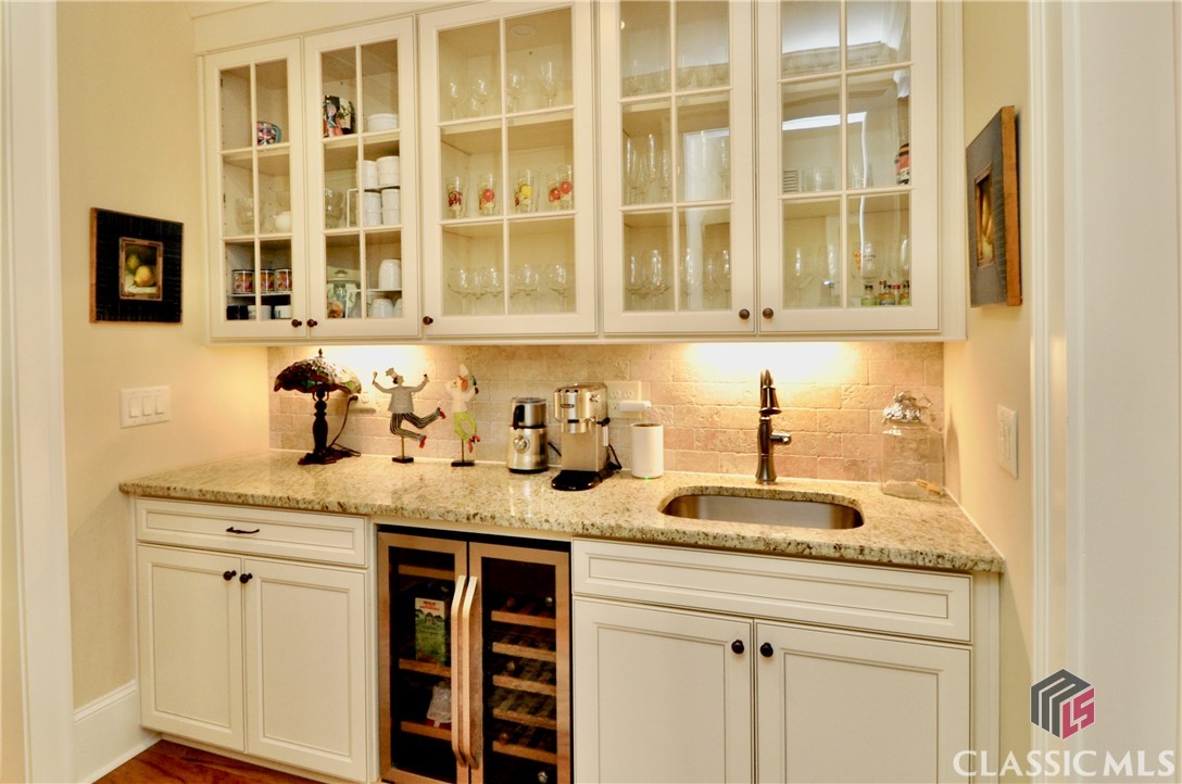 2810 Kestrel Drive Property Photo 17