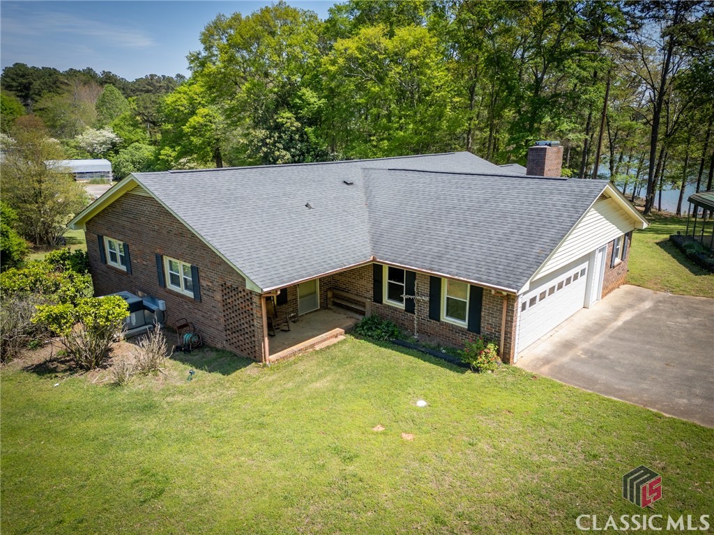 2580 Ridge Road Property Photo 1
