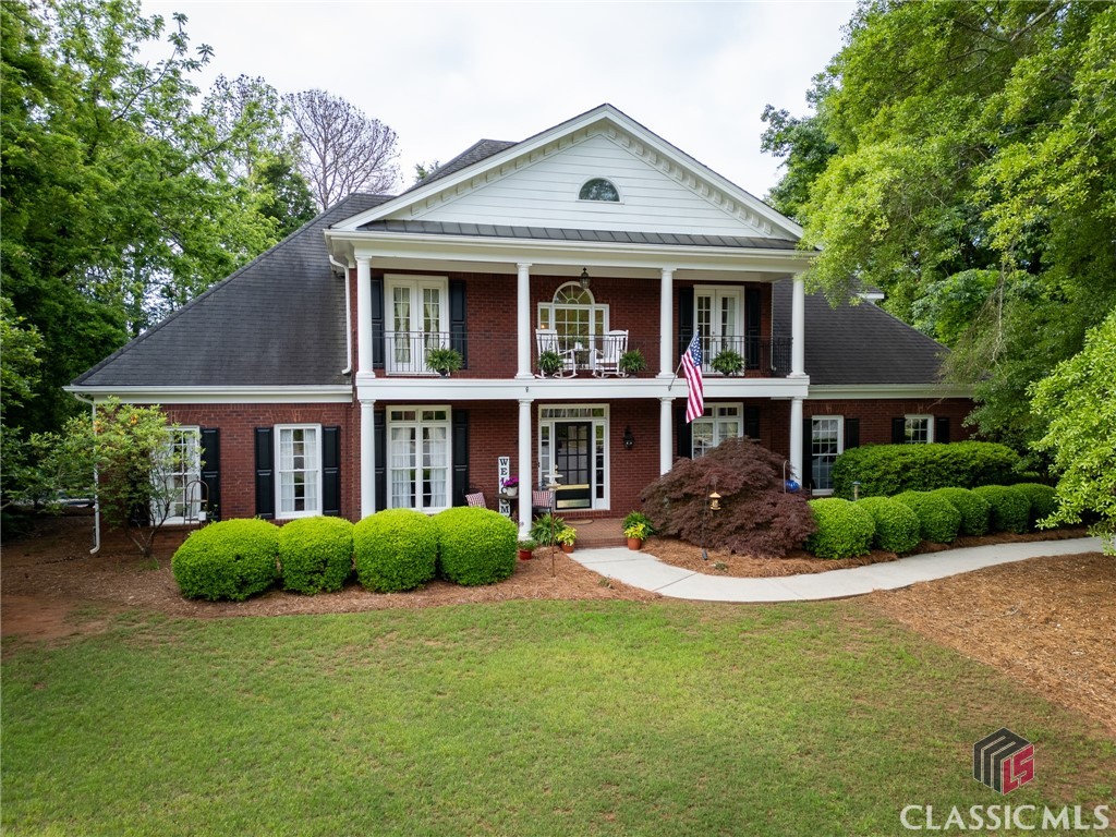 1060 Fox Hollow Court Property Photo 1