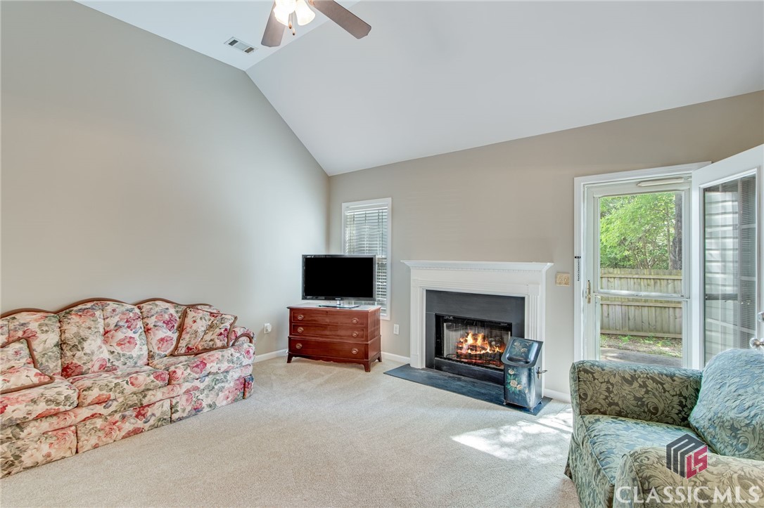 141 Cedar Rock Trace Property Photo 7