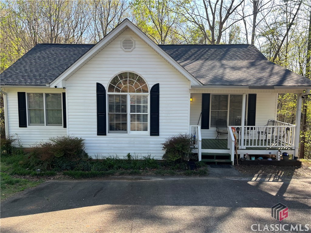 245 Royal Oaks Lane