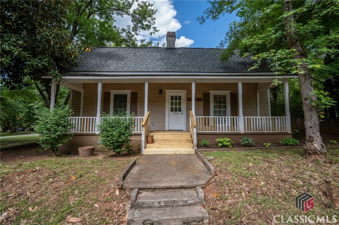 180 Cross Street Property Photo 1