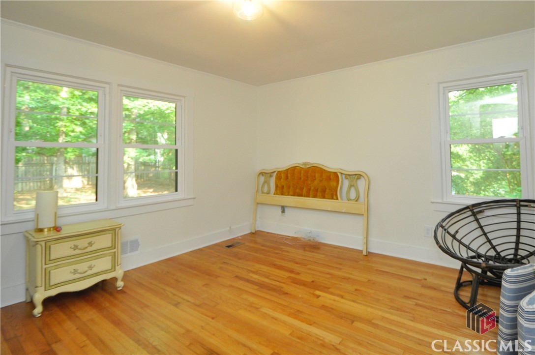 225 Sherwood Drive Property Photo 20