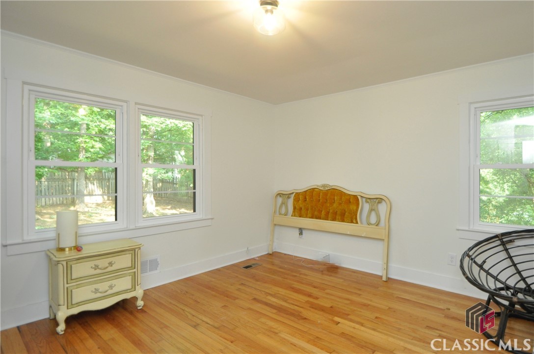 225 Sherwood Drive Property Photo 21