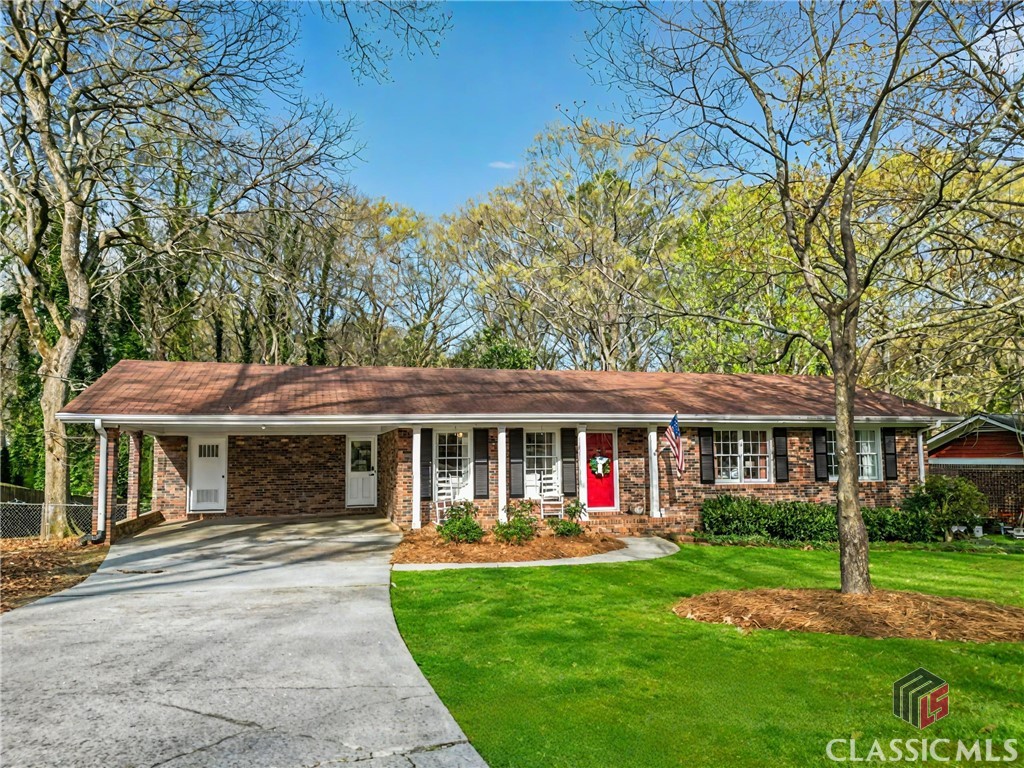 204 Indian Creek Drive Property Image