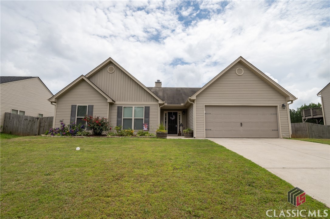 2728 Berkshire Drive Property Photo 1