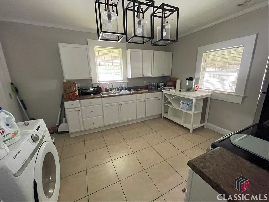 49 New E Street Property Photo 10