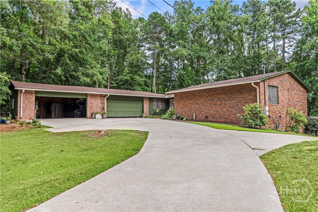 844 Sherwood Drive Property Photo 1