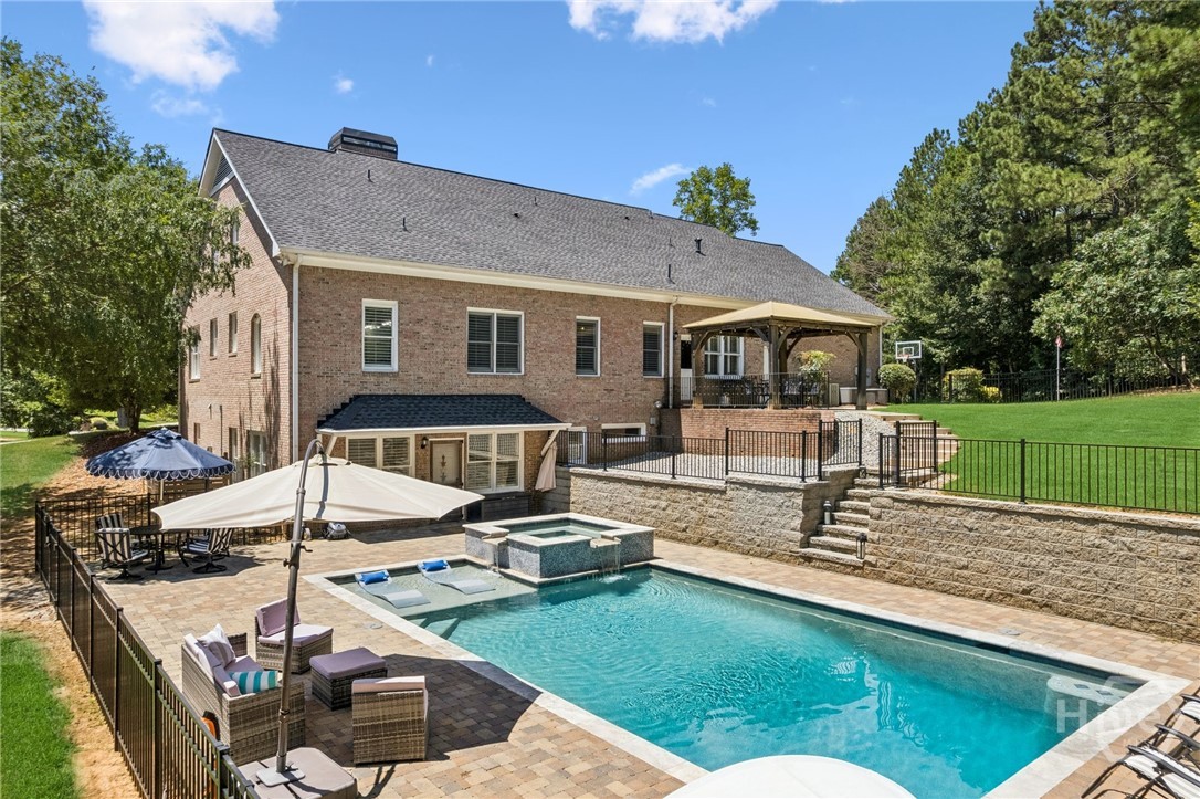 1552 Gracebrook Drive Drive