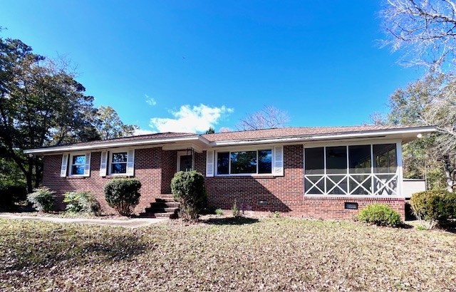 1021 Thomas Drive Property Photo 1