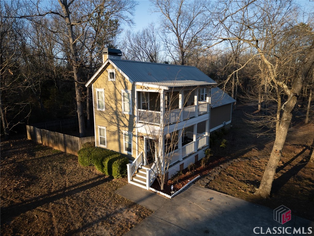 60 Live Oak Lane Property Photo 3