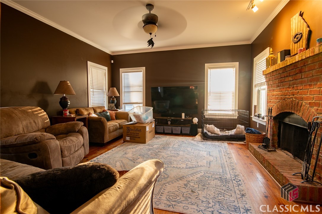 60 Live Oak Lane Property Photo 6