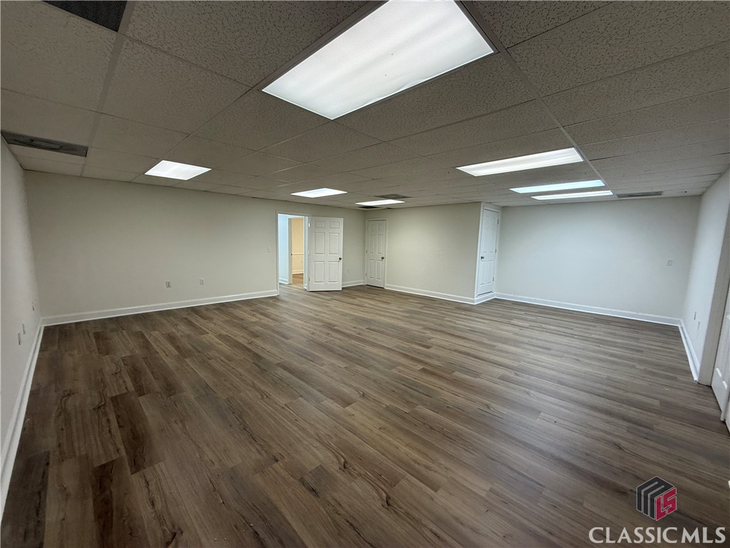 1040 Commerce Court Property Photo 7